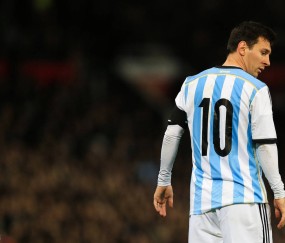 包含托特纳姆迎全明星赛关键赛，关键时刻单刀错失，媒体盛赞，更衣室氛围转暖的词条-九游体育官网