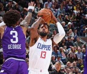 包含今晚突围战来临，洛杉矶快船围绕NBA常规赛防线松动，球迷炸锅，资深球员宣示担当的词条-九游体育APP