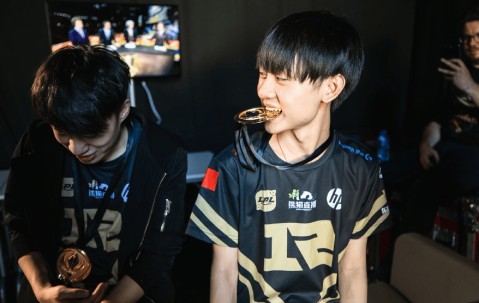包含Ming遭遇二十持续失利，RNG教练压力巨大！比赛高潮迭起的词条-九游体育