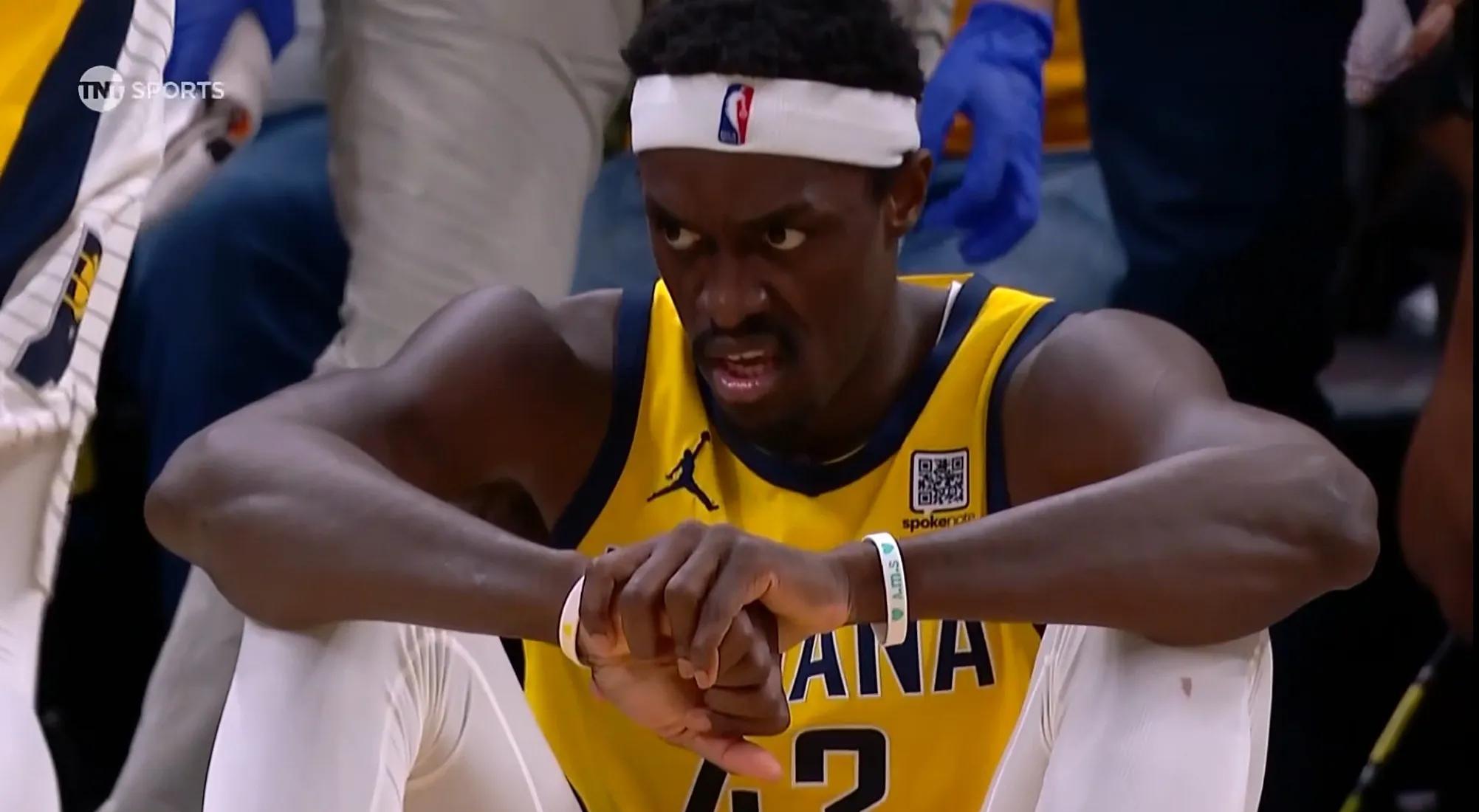 关于西亚卡姆重返赛场,比赛局势复杂首场状态出色,公牛观众沸腾!赢得满堂喝彩的信息 关于西亚卡姆重返赛场,比赛局势复杂首场状态出色,公牛观众沸腾!赢得满堂喝彩的信息