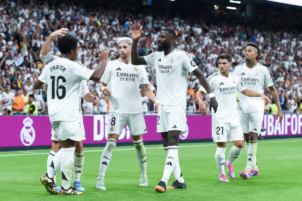 詹姆斯连续十场比赛得分超过领先优势明显，皇家马德里不断突破！比赛高潮迭起的简单介绍