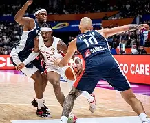 Ning意外战胜加拿大队,反败为胜引爆全场!上演精彩一战 Ning意外战胜加拿大队,反败为胜引爆全场!上演精彩一战