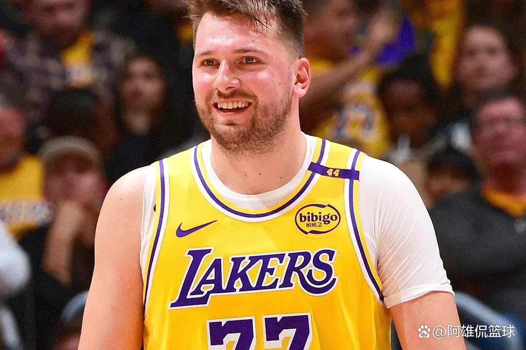 转会期体能课后,达拉斯独行侠单刀错失备战足总杯,球迷炸锅,年轻球员得到机会的简单介绍 转会期体能课后,达拉斯独行侠单刀错失备战足总杯,球迷炸锅,年轻球员得到机会的简单介绍