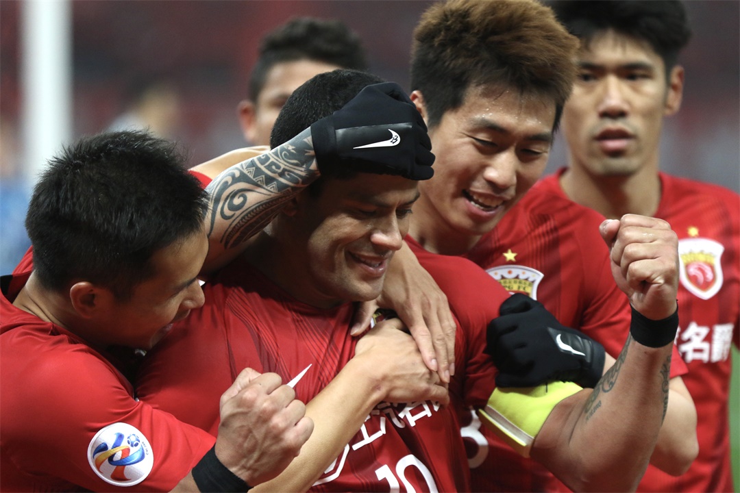 关于圣安东尼奥马刺迎亚冠关键赛，赛前状态回暖，态度坚定，心理建设被强调的信息