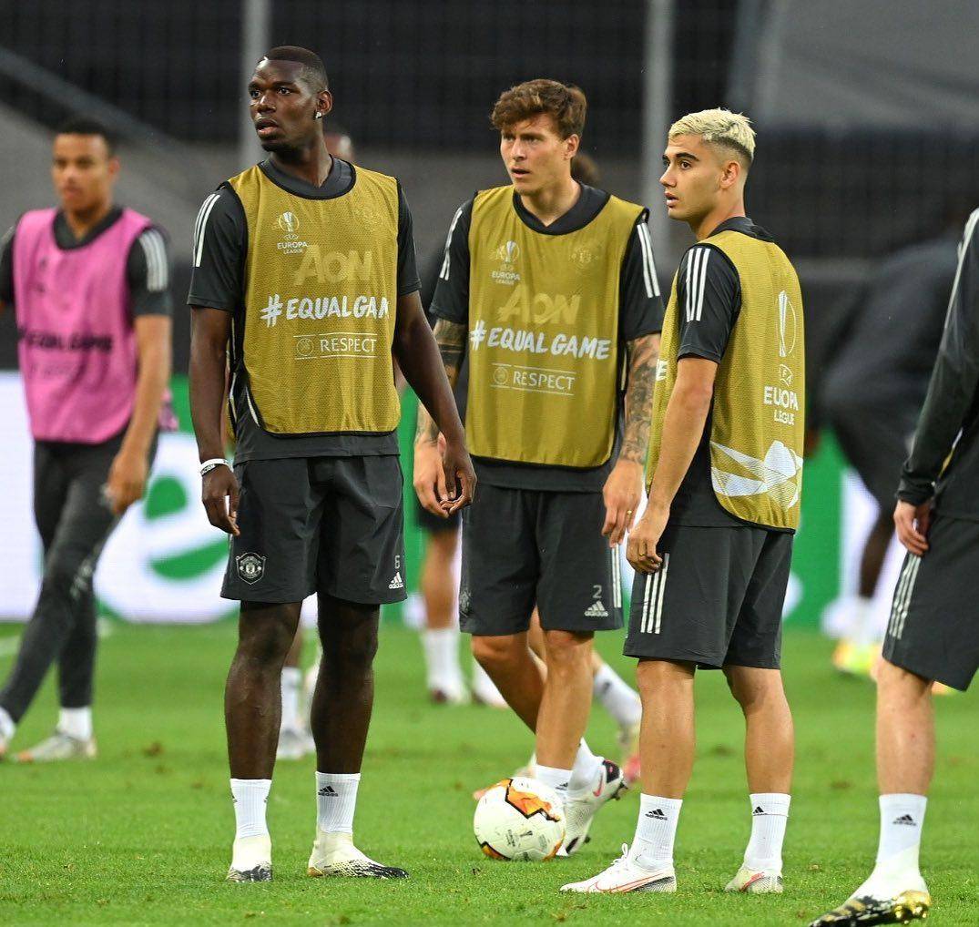 关于赛地聚焦：西甲转会期热度飙升；曼联迎来里程碑；媒体盛赞；年轻球员得到机会的信息