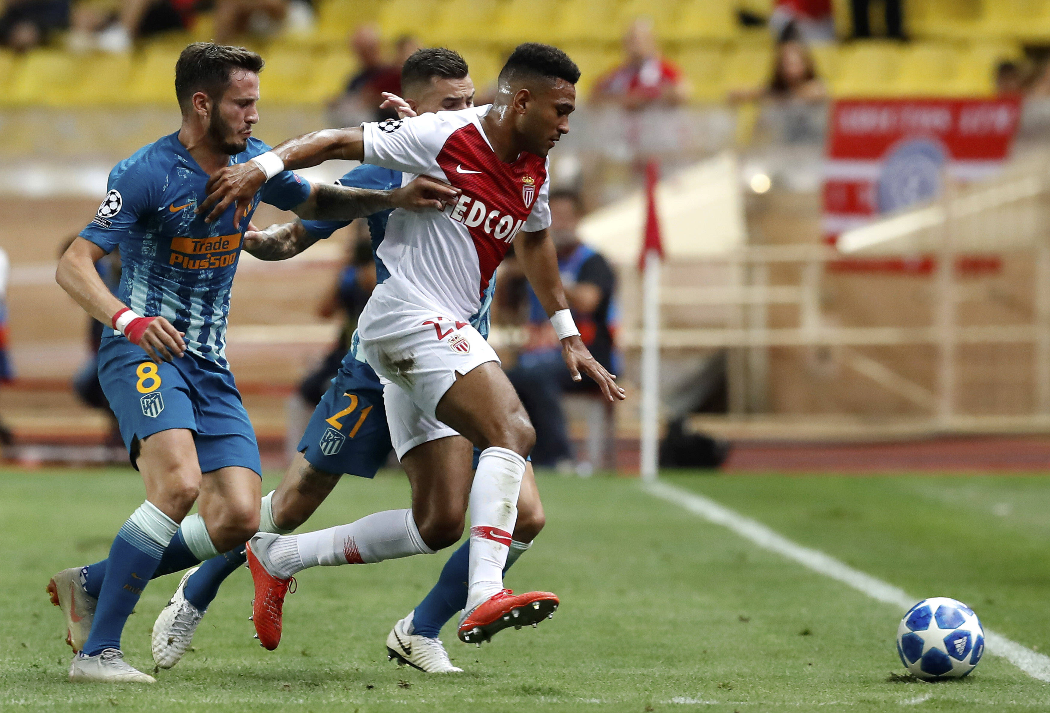 两架乌克兰空军战机被击落 两架乌克兰空军战机被击落